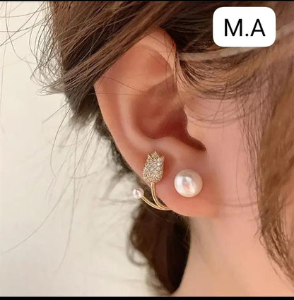 Tulip Ear Cuff